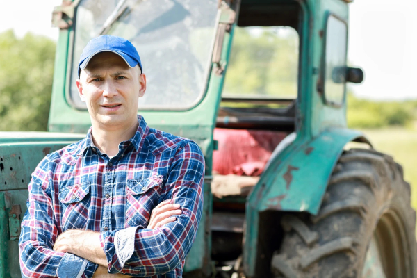 avis hangar solaire agriculteur