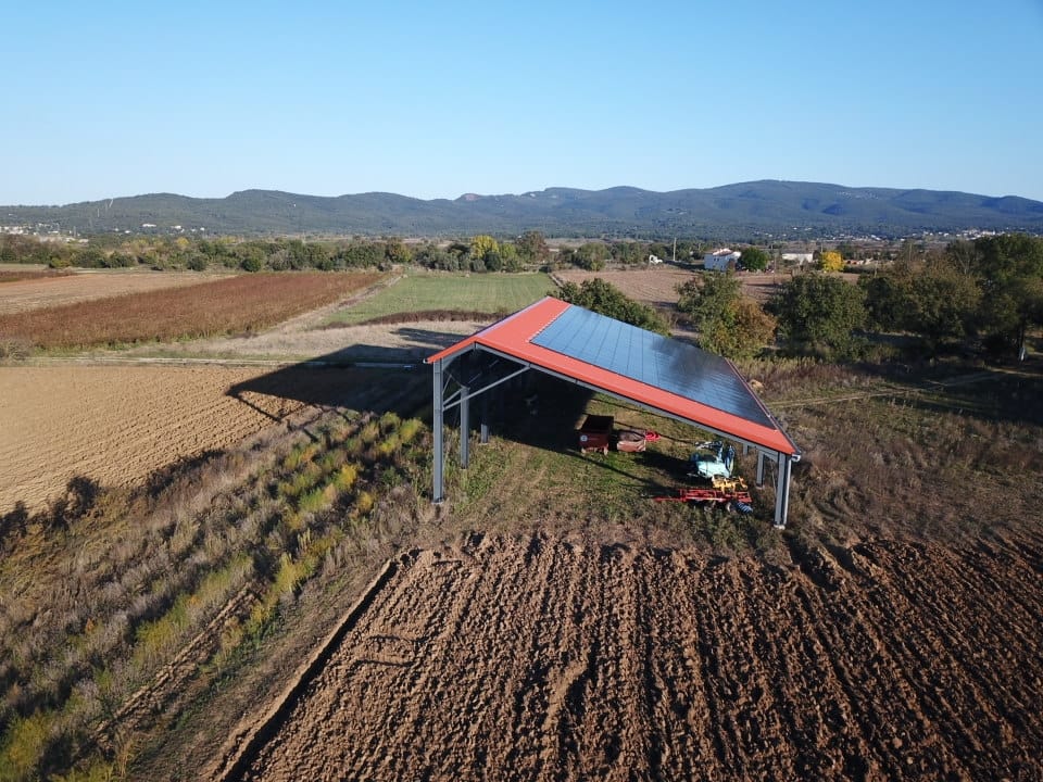 Bâtiment agricole de stockage photovoltaique